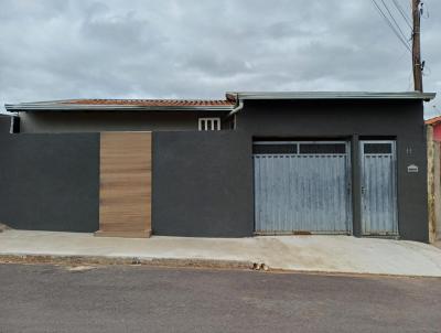 Casa para Venda, em Lins, bairro Nucleo Habitacional Ulisses Guimares, 3 dormitrios, 1 sute