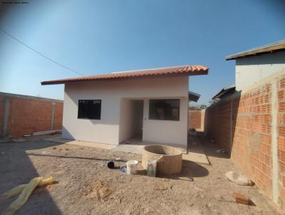 Casa para Venda, em Cceres, bairro JARDIM CELESTE, 2 dormitrios, 1 banheiro