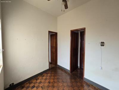 Casa para Venda, em Ourinhos, bairro Vila Perino, 3 dormitrios, 2 banheiros, 1 sute, 1 vaga