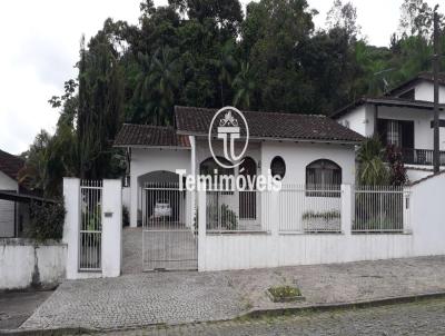 Casa para Venda, em Joinville, bairro Anita Garibaldi, 3 dormitrios, 3 banheiros, 5 vagas