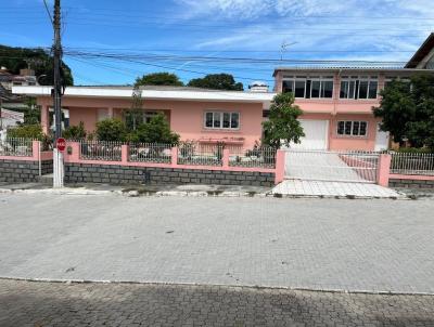 Casa para Venda, em So Jos, bairro Centro, 4 dormitrios, 2 banheiros, 4 sutes, 2 vagas