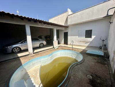 Casa para Venda, em Presidente Prudente, bairro RESIDENCIAL BONGIOVANI, 2 dormitrios, 1 banheiro, 2 vagas