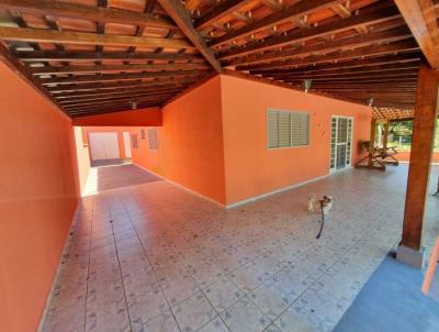 Chcara para Venda, em Dois Crregos, bairro Jardim Figueira, 3 dormitrios, 2 banheiros, 1 sute, 4 vagas
