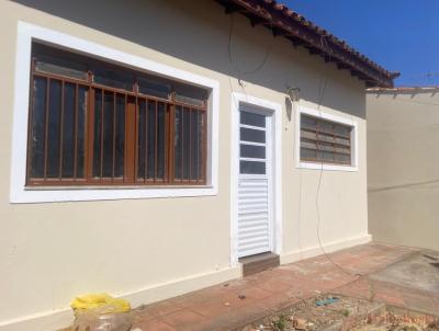 Casa para Locao, em Itu, bairro Jardim Do Estdio, 3 dormitrios, 1 banheiro, 4 vagas