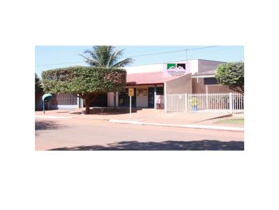 Casa para Venda, em So Gabriel do Oeste, bairro Jardim Primavera, 3 dormitrios, 3 banheiros, 1 sute, 2 vagas