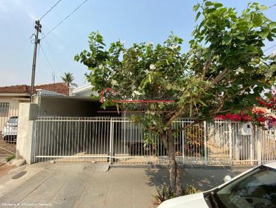 Casa para Venda, em Santo Antnio da Platina, bairro Centro, 2 dormitrios, 1 banheiro, 1 sute, 1 vaga