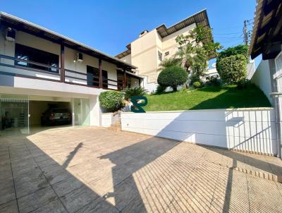 Casa para Venda, em Blumenau, bairro Passo Manso, 4 dormitrios, 3 banheiros, 1 sute, 6 vagas