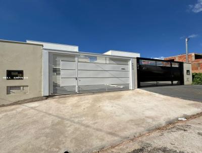 Casa para Venda, em Presidente Prudente, bairro Residencial III Milnio, 2 dormitrios, 1 banheiro, 2 vagas