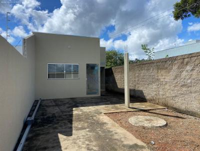 Casa para Venda, em Caldas Novas, bairro Lago de Cristal, 2 dormitrios, 1 banheiro, 1 sute, 2 vagas