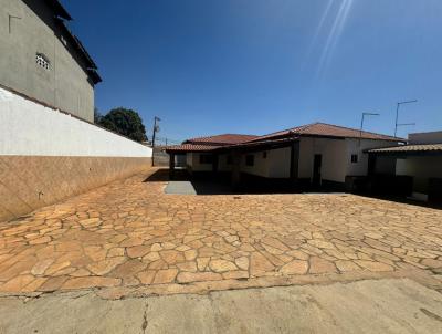 Casa para Venda, em Braslia, bairro Setor Habitacional Vicente Pires - Trecho 3, 4 dormitrios, 4 banheiros, 1 sute, 10 vagas