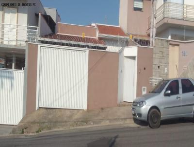 Casa para Venda, em Poos de Caldas, bairro Jardim das Hortnsias, 3 dormitrios, 2 banheiros, 1 sute, 3 vagas
