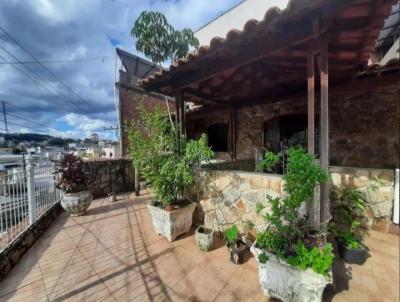 Casa para Venda, em Juiz de Fora, bairro Nossa Senhora Aparecida, 4 dormitrios, 4 banheiros, 2 vagas