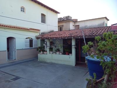 Casa para Venda, em Araruama, bairro Praa da Bandeira, 2 dormitrios, 3 banheiros, 2 vagas