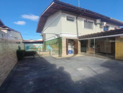 Casa em Condomnio para Venda, em Lauro de Freitas, bairro Caixa D`gua, 2 dormitrios, 2 banheiros, 1 vaga