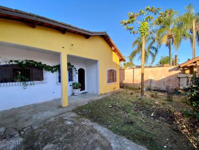 Casa para Venda, em Itanham, bairro Califrnia, 3 dormitrios, 1 banheiro, 1 sute, 2 vagas