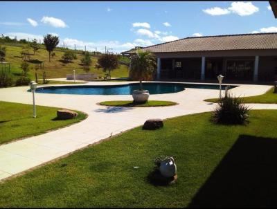 Terreno Comercial para Venda, em Itapetininga, bairro Centro, 2 dormitrios, 1 banheiro, 1 vaga