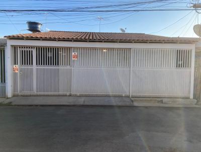 Casa para Venda, em Braslia, bairro Ceilndia Sul (Ceilndia), 3 dormitrios, 2 banheiros, 1 sute, 3 vagas