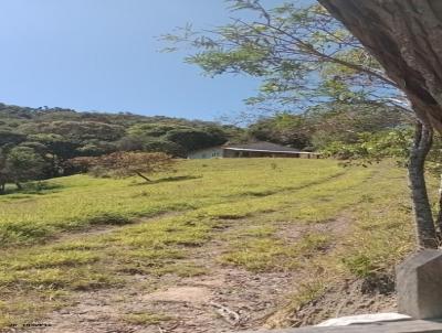 Stio para Venda, em Cunha, bairro ITACURUA, 2 dormitrios, 1 banheiro, 2 vagas