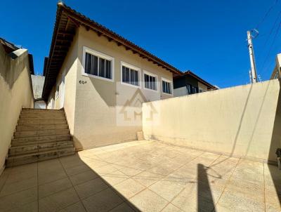 Casa Trrea para Venda, em Atibaia, bairro Vila Santa Helena, 2 dormitrios, 1 banheiro, 2 vagas