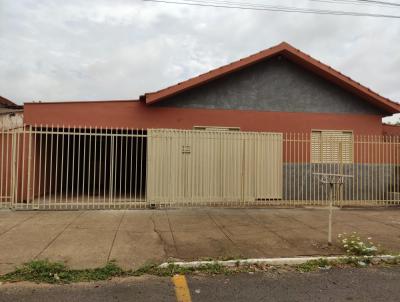 Casa para Locao, em Araguari, bairro goias, 3 dormitrios, 2 banheiros, 1 vaga