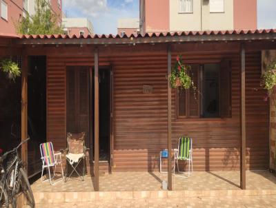 Casa para Venda, em Canoas, bairro Ftima, 2 dormitrios, 2 banheiros, 3 vagas