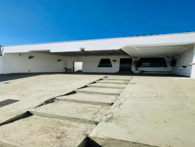 Casa para Venda, em Mogi das Cruzes, bairro Vila Lavinia, 3 dormitrios, 2 banheiros, 1 sute, 4 vagas