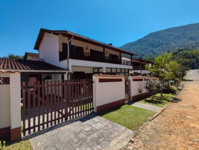 Casa em Condomnio para Venda, em Terespolis, bairro Alto, 4 dormitrios, 5 banheiros, 2 sutes, 2 vagas