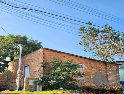 Casa para Venda, em Camaqu, bairro Centenrio, 2 dormitrios, 1 banheiro, 1 vaga