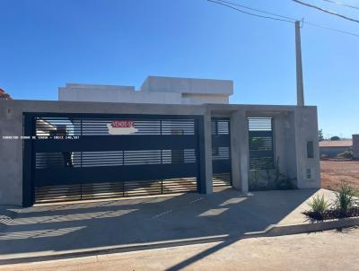 Casa para Venda, em Cesrio Lange, bairro -, 3 dormitrios, 2 banheiros, 1 sute, 2 vagas