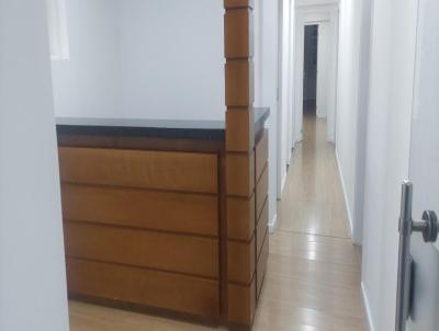 Comercial para Locao, em Petrpolis, bairro Centro, 3 banheiros