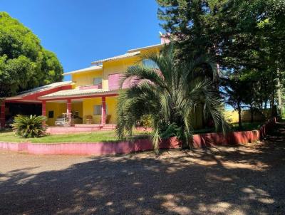 Casa para Venda, em Foz do Iguau, bairro Mata Verde, 4 dormitrios, 2 banheiros, 2 sutes, 4 vagas