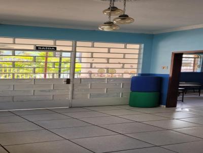 Casa para Venda, em Belo Horizonte, bairro Santa Efigênia, 3 dormitórios, 1 banheiro, 1 vaga