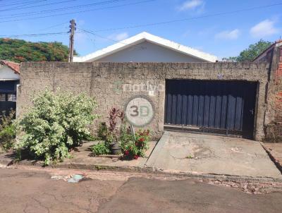 Casa para Venda, em Ourinhos, bairro Itamaraty, 3 dormitrios, 2 banheiros, 1 sute