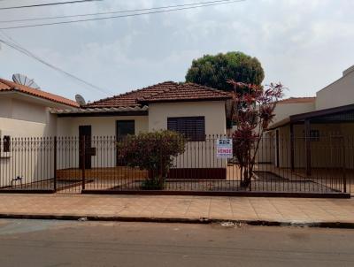 Casa para Venda, em Palmital, bairro Centro, 2 dormitrios, 2 banheiros, 2 vagas