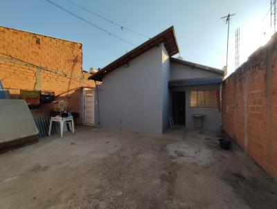 Casa para Venda, em Araras, bairro Jardim das Orquideas, 3 dormitrios, 1 banheiro, 1 sute, 1 vaga