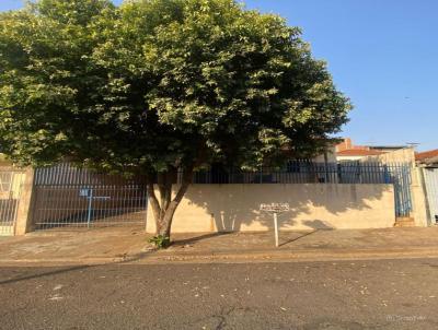 Casa para Venda, em Lins, bairro Ribeiro, 3 dormitrios, 2 vagas