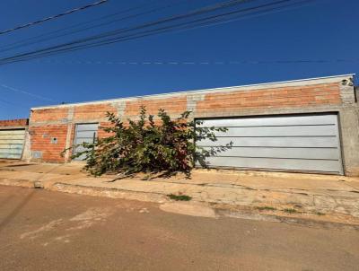 Casa para Venda, em Anpolis, bairro Residencial Boa Esperana, 3 dormitrios, 1 banheiro, 4 vagas