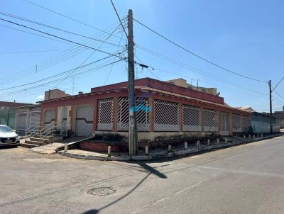 Casa para Venda, em Braslia, bairro Ceilndia Norte (Ceilndia), 3 dormitrios, 3 banheiros, 2 sutes, 4 vagas