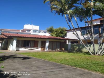 Casa para Venda, em Florianpolis, bairro Canasvieiras, 2 dormitrios, 2 banheiros, 1 sute, 4 vagas