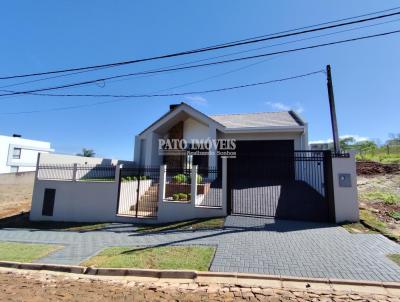 Casa para Venda, em Pato Branco, bairro Cadorin, 3 dormitrios, 3 banheiros, 3 sutes, 2 vagas