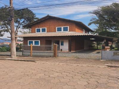 Casa de Praia para Temporada, em Penha, bairro Armao, 6 dormitrios, 3 banheiros, 4 vagas