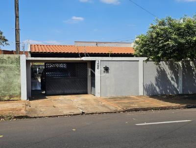 Casa Usada para Venda, em Trs Lagoas, bairro Lapa, 2 dormitrios, 2 banheiros, 1 sute, 2 vagas