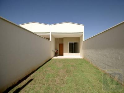 Casa Nova para Venda, em Rio de Janeiro, bairro Pedra de Guaratiba, 2 dormitrios, 2 banheiros, 1 sute, 1 vaga