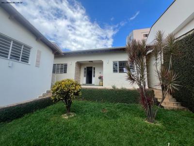 Casa Alto Padro para Venda, em Varginha, bairro Sta Luiza, 4 dormitrios, 1 sute, 3 vagas