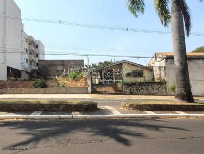 Casa para Venda, em Marlia, bairro Centro, 3 dormitrios, 2 banheiros, 2 vagas