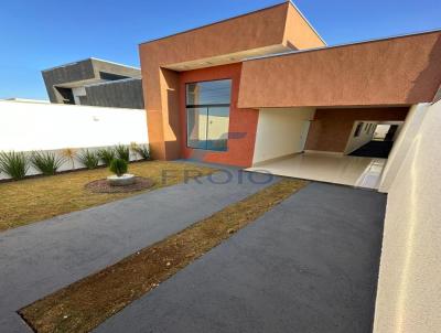 Casa para Venda, em Caldas Novas, bairro Residencial Primavera, 3 dormitrios, 1 banheiro, 1 sute, 1 vaga