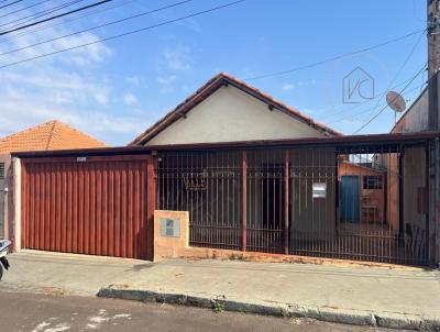 Casa para Venda, em Botucatu, bairro Vila Maria, 3 dormitrios, 1 banheiro, 2 vagas