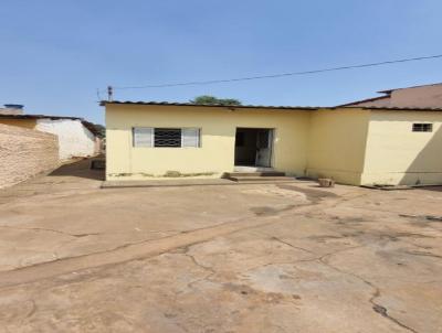 Casa para Venda, em Cuiab, bairro Dom Aquino, 3 dormitrios, 2 banheiros, 1 vaga