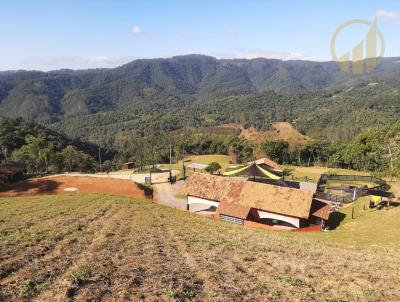 Stio para Venda, em Apina, bairro Subida, 2 dormitrios, 7 banheiros