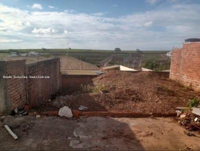 Casa para Venda, em Presidente Prudente, bairro Residencial So Paulo, 2 dormitrios, 2 banheiros, 1 sute